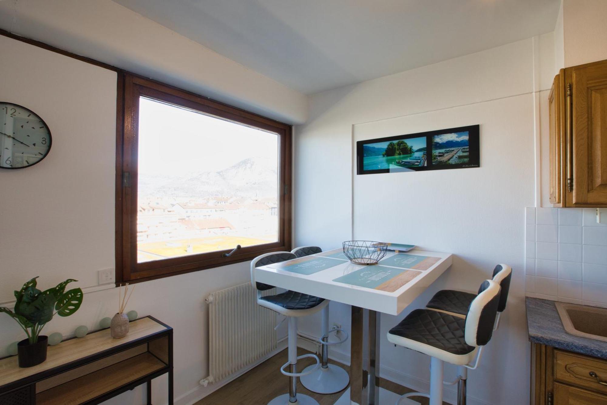 Apartament Le Sommet Citadin Avec Vue Annecy Zewnętrze zdjęcie