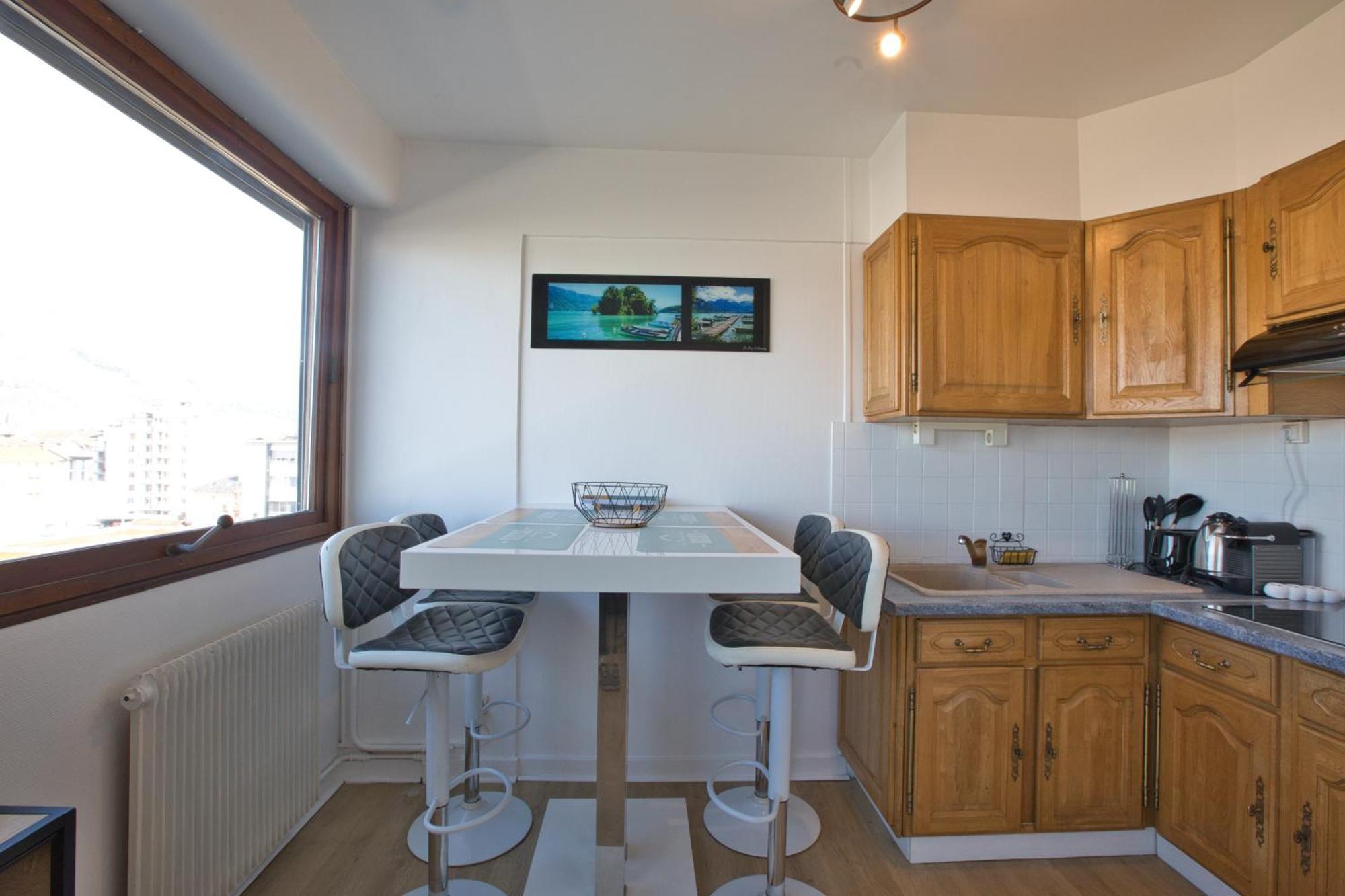 Apartament Le Sommet Citadin Avec Vue Annecy Zewnętrze zdjęcie