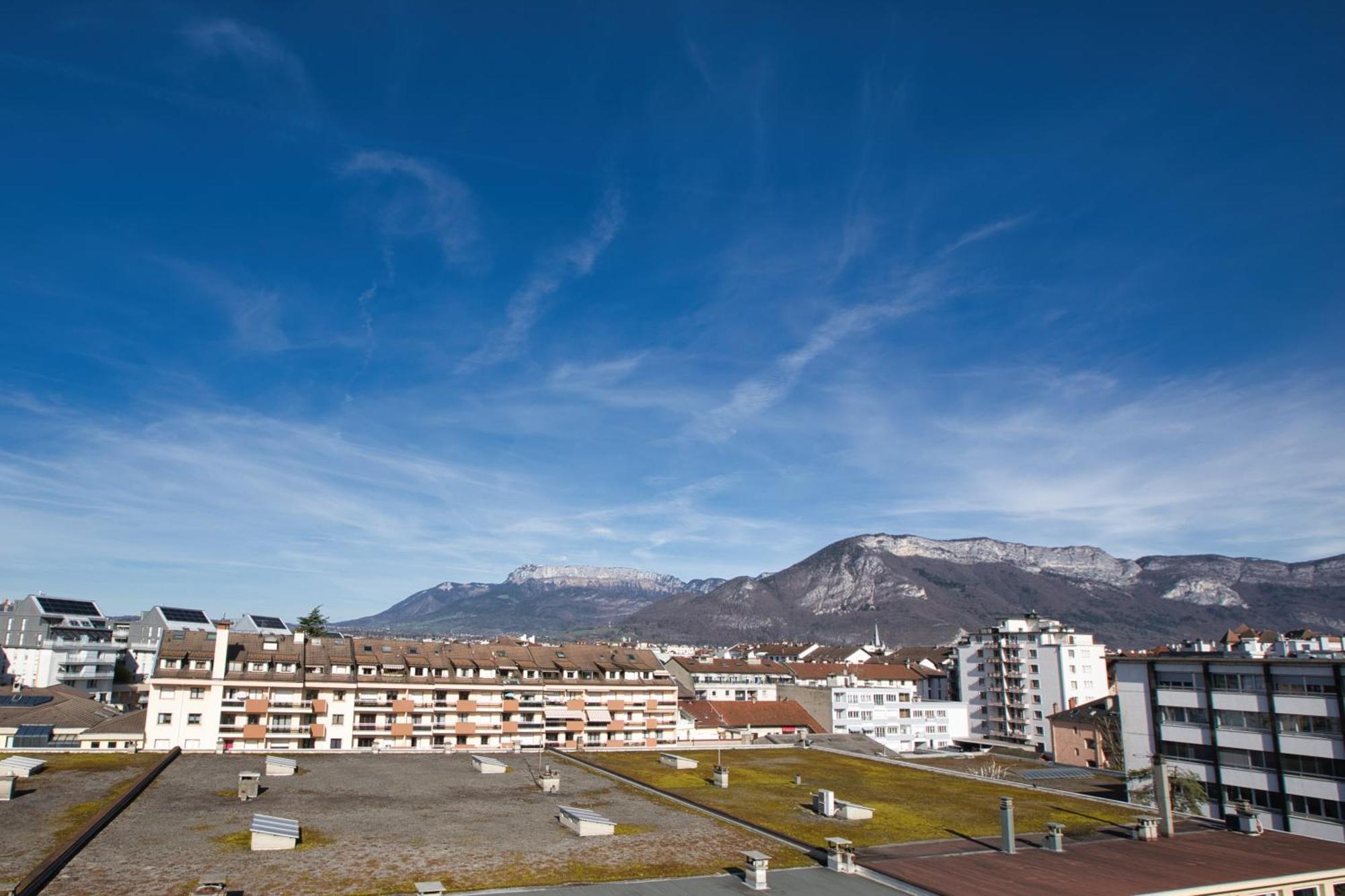 Apartament Le Sommet Citadin Avec Vue Annecy Zewnętrze zdjęcie